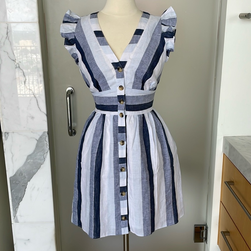 Cute blue/white linen dress
